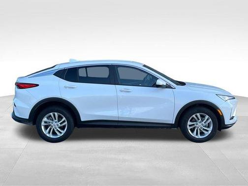 White Frost 2024 Buick Envista Preferred