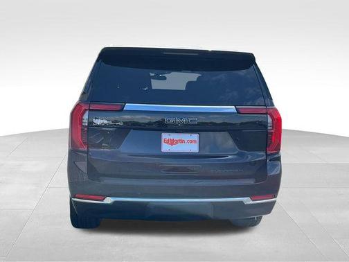Onyx Black 2025 GMC Yukon Elevation