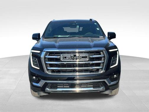 Onyx Black 2025 GMC Yukon Elevation