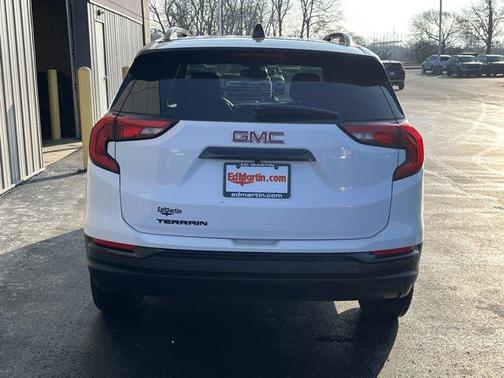 2021 GMC Terrain SLE