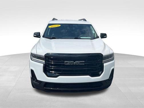 Summit White 2023 GMC Acadia SLT