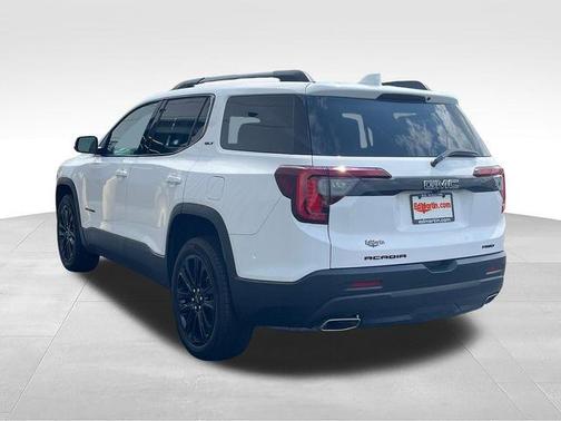 Summit White 2023 GMC Acadia SLT