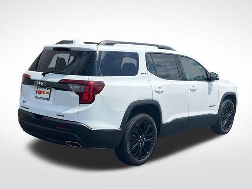 Summit White 2023 GMC Acadia SLT