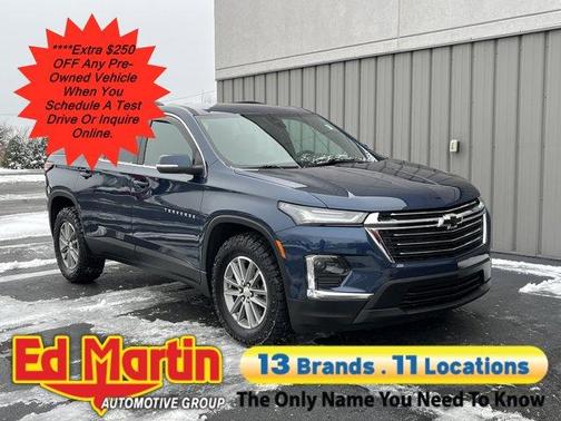 2023 Chevrolet Traverse LT Leather