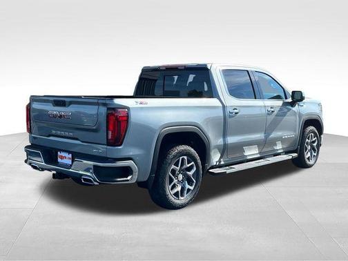 Sterling 2026 GMC Sierra 1500 SLT