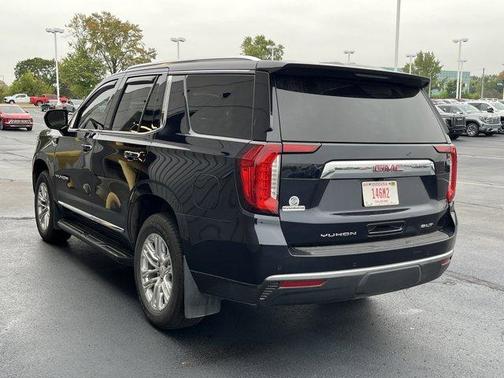 2023 GMC Yukon SLT