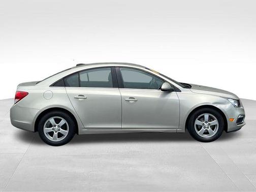 Champagne Silver 2016 Chevrolet Cruze Limited 1LT