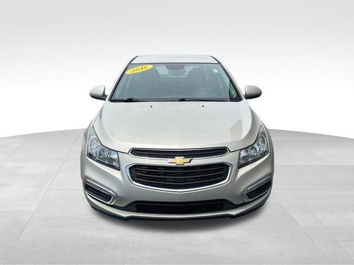 Champagne Silver 2016 Chevrolet Cruze Limited 1LT