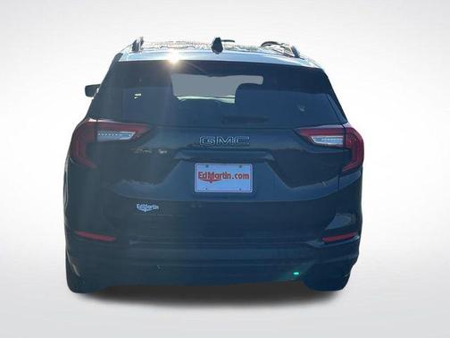 Ebony Twilight Metallic 2023 GMC Terrain SLE