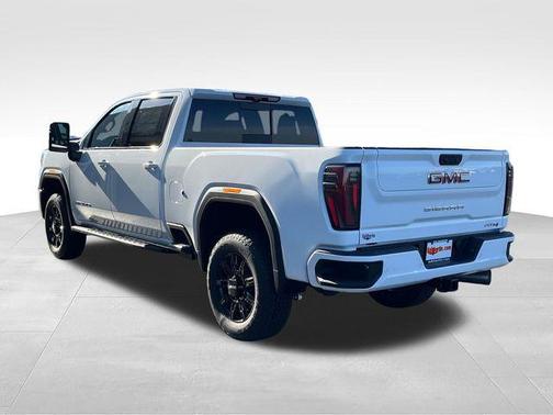 Summit White 2026 GMC Sierra 2500 AT4