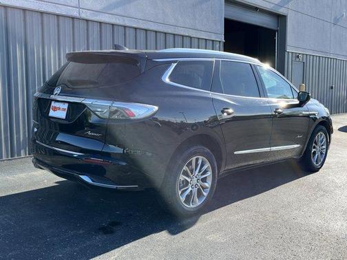 2024 Buick Enclave Avenir