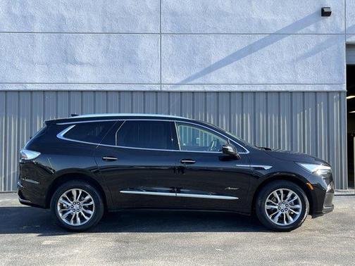 2024 Buick Enclave Avenir