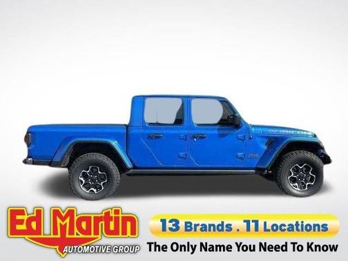 Hydro Blue Pearlcoat 2023 Jeep Gladiator Rubicon