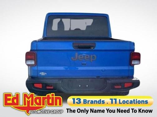 Hydro Blue Pearlcoat 2023 Jeep Gladiator Rubicon