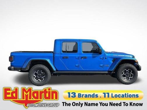 Hydro Blue Pearlcoat 2023 Jeep Gladiator Rubicon
