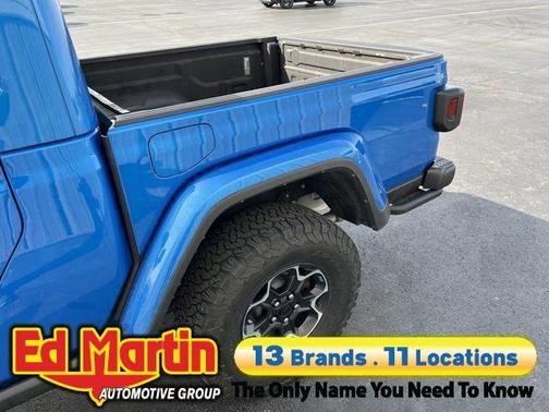 Hydro Blue Pearlcoat 2023 Jeep Gladiator Rubicon