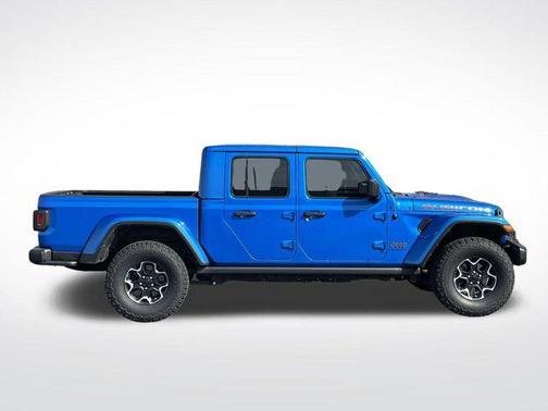 Hydro Blue Pearlcoat 2023 Jeep Gladiator Rubicon