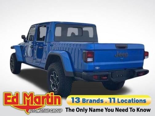 Hydro Blue Pearlcoat 2023 Jeep Gladiator Rubicon