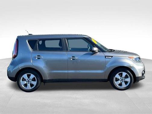 Titanium Gray 2018 Kia Soul Base