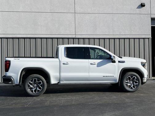 2026 GMC Sierra 1500 SLE