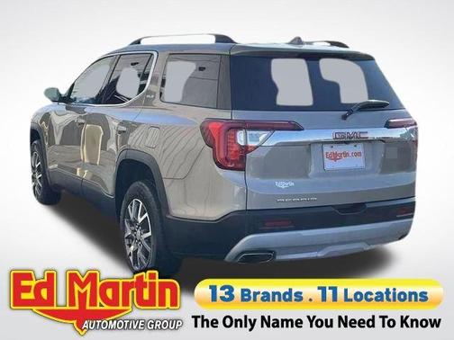 Gray 2023 GMC Acadia SLE