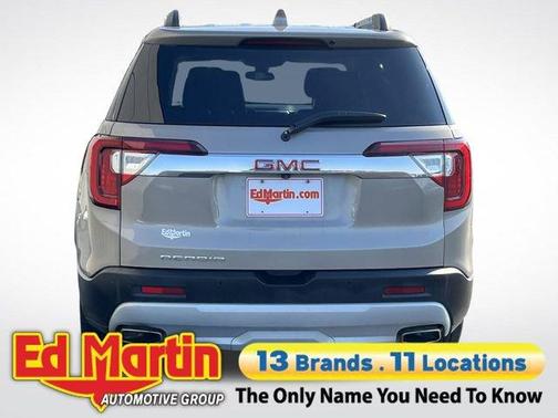 Gray 2023 GMC Acadia SLE