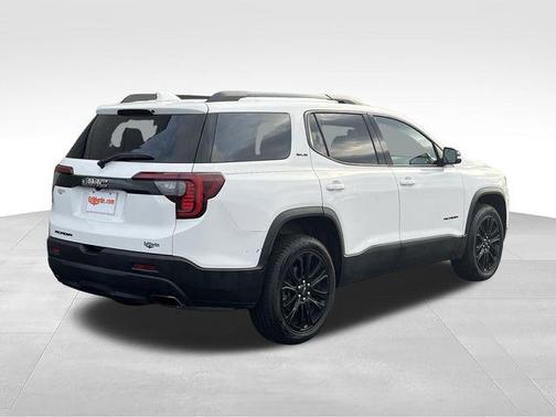 Summit White 2023 GMC Acadia SLE