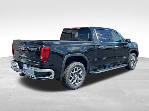 Onyx Black 2026 GMC Sierra 1500 SLT