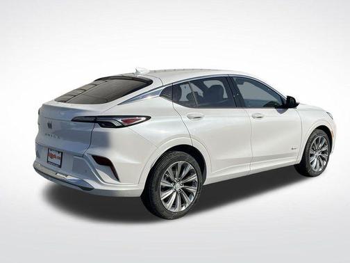 White 2026 Buick Envista Avenir