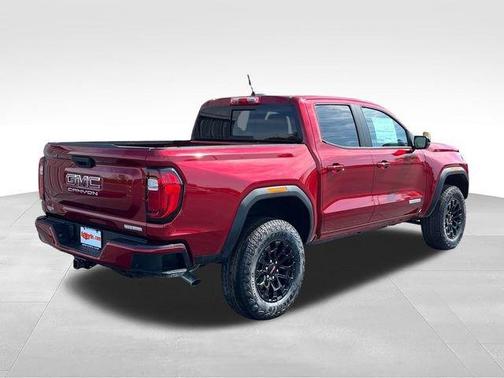 Volcanic Red 2026 GMC Canyon Elevation