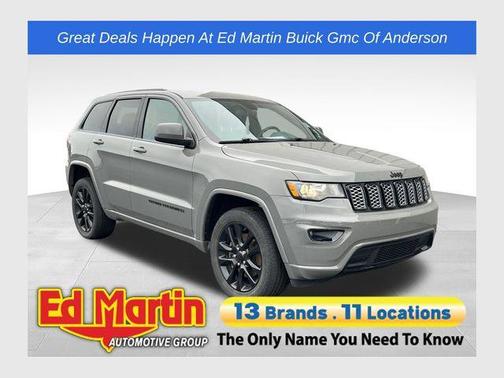 Sting Gray Clearcoat 2021 Jeep Grand Cherokee Laredo X