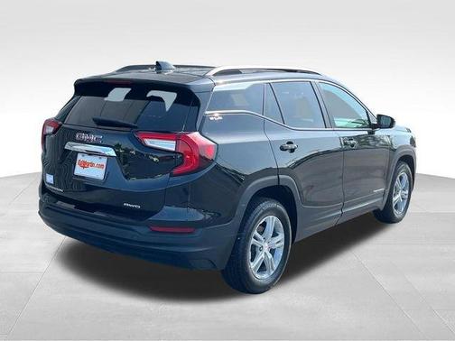 Ebony Twilight Metallic 2024 GMC Terrain SLE