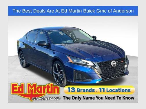 Deep Blue Pearl 2023 Nissan Altima 2.5 SR