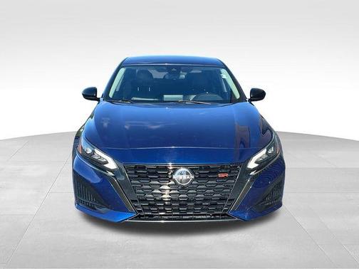 Deep Blue Pearl 2023 Nissan Altima 2.5 SR