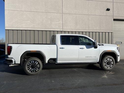 2026 GMC Sierra 2500 Denali Ultimate