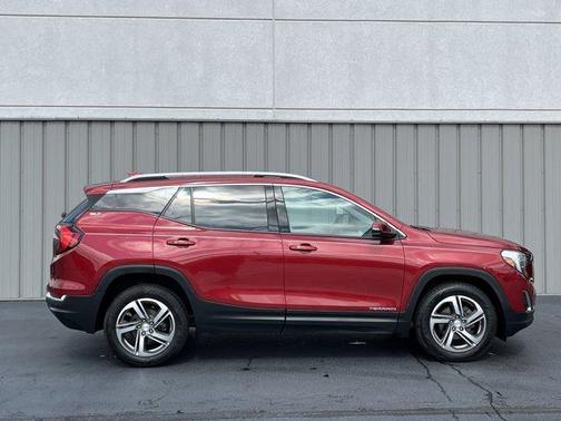 2020 GMC Terrain SLT
