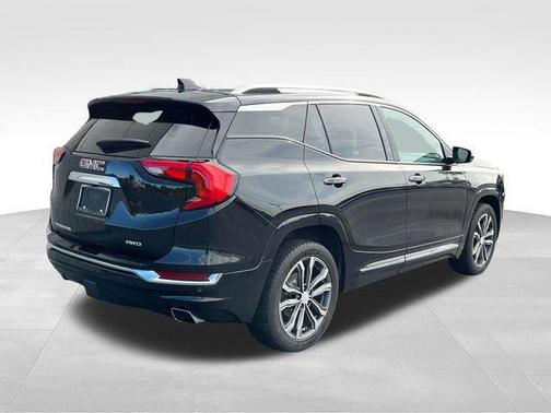 Ebony Twilight Metallic 2019 GMC Terrain Denali