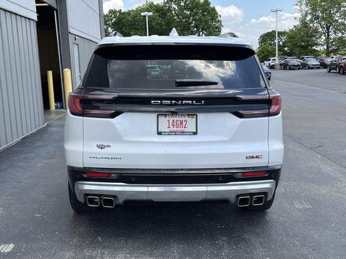 2024 GMC Acadia Denali