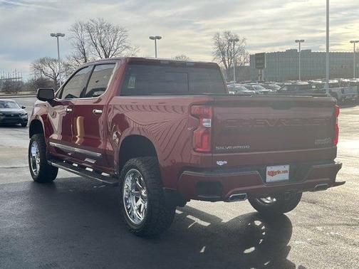 2023 Chevrolet Silverado 1500 High Country