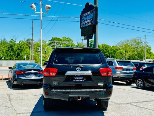 2010 Toyota Sequoia Platinum