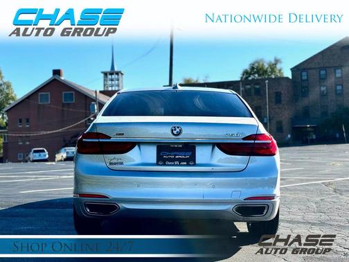 2017 BMW 750 i xDrive