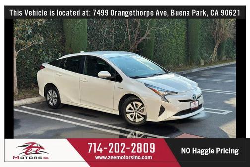 2016 Toyota Prius Three