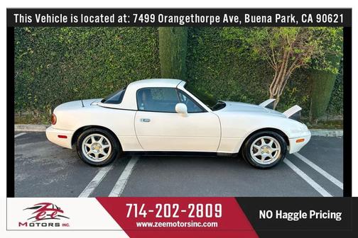 1997 Mazda MX-5 Miata Convertible 2D