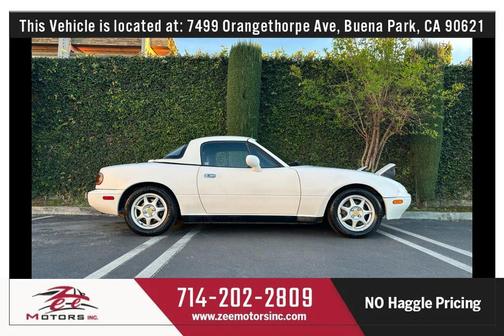 1997 Mazda MX-5 Miata Convertible 2D