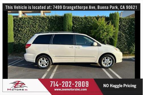 2005 Toyota Sienna XLE