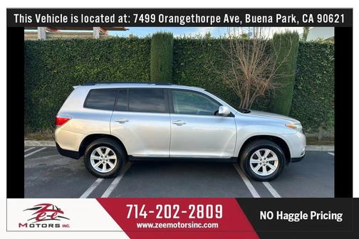 2011 Toyota Highlander SE
