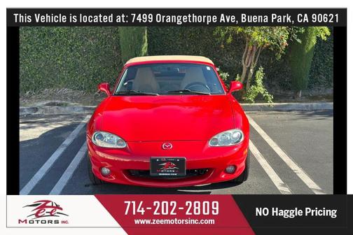 Red 2002 Mazda MX-5 Miata SE