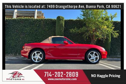 Red 2002 Mazda MX-5 Miata SE