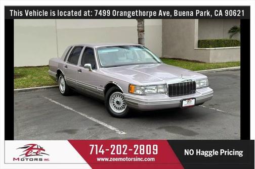 1992 Lincoln Town Car Signature