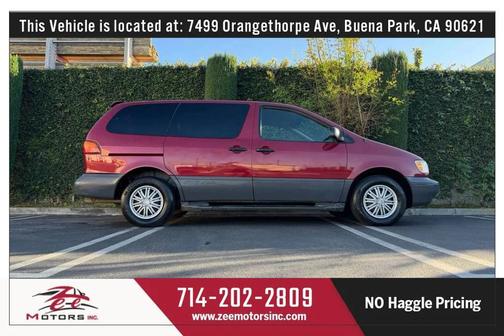 1998 Toyota Sienna LE